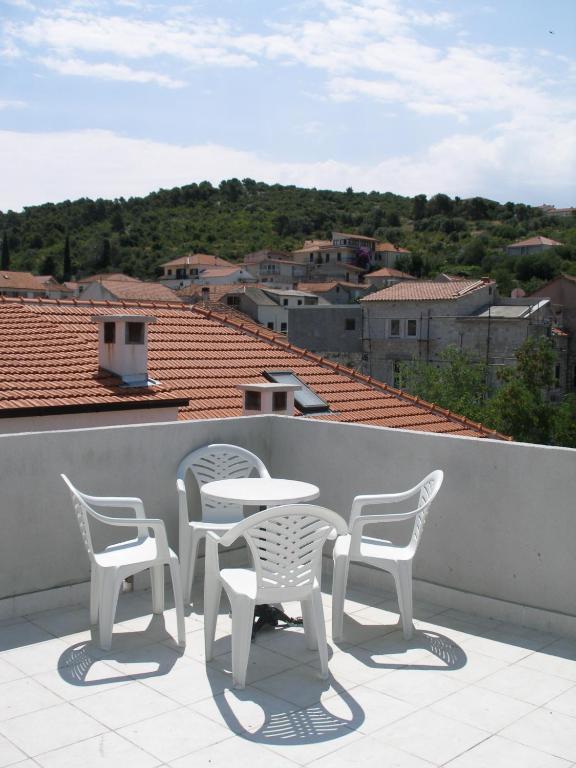 Apartments Madirazza Trogir Bagian luar foto