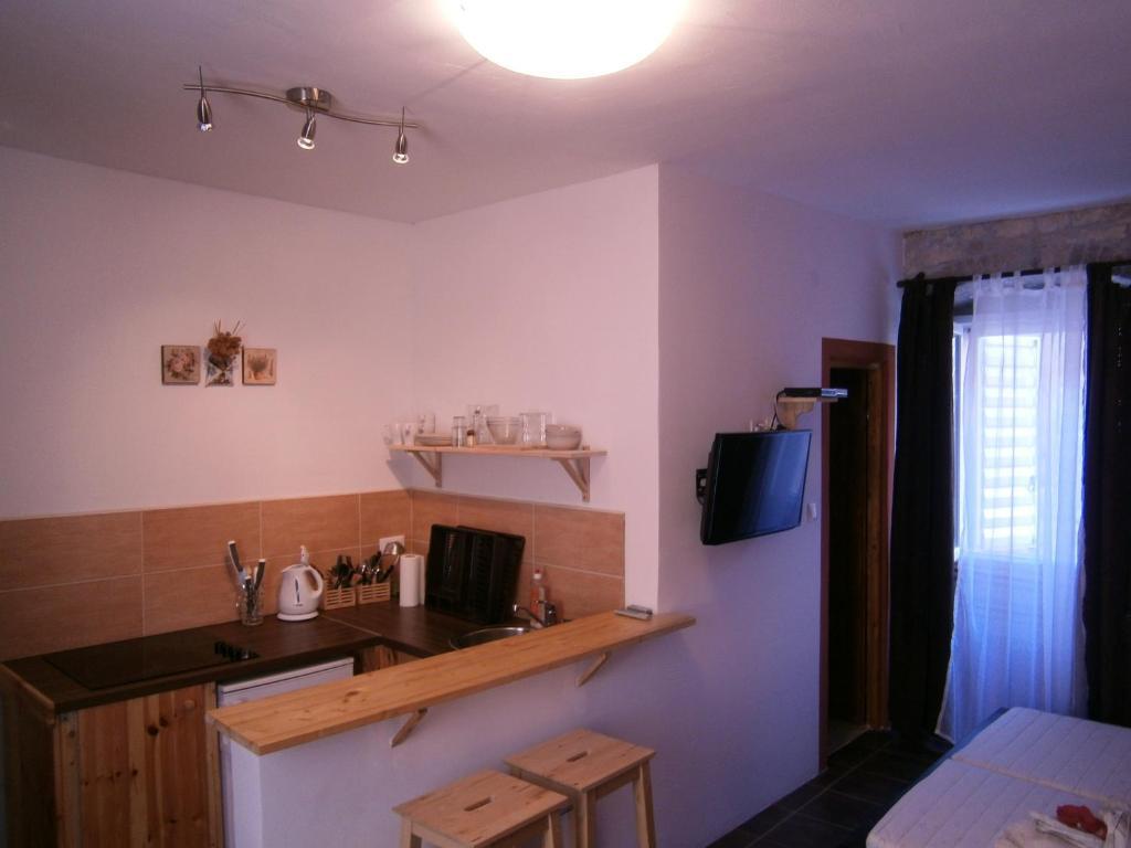 Apartments Madirazza Trogir Bagian luar foto